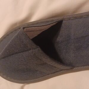 Nwt house slippers  Med And Tee Shirt Lg